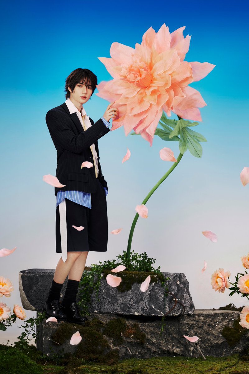 CBGUnionGlobal's tweet photo. セツナハナビ (Setsuna Hanabi) - Concept Photo 'Bloom' #BEOMGYU #범규 https://t.co/oDPUPDRKsJ