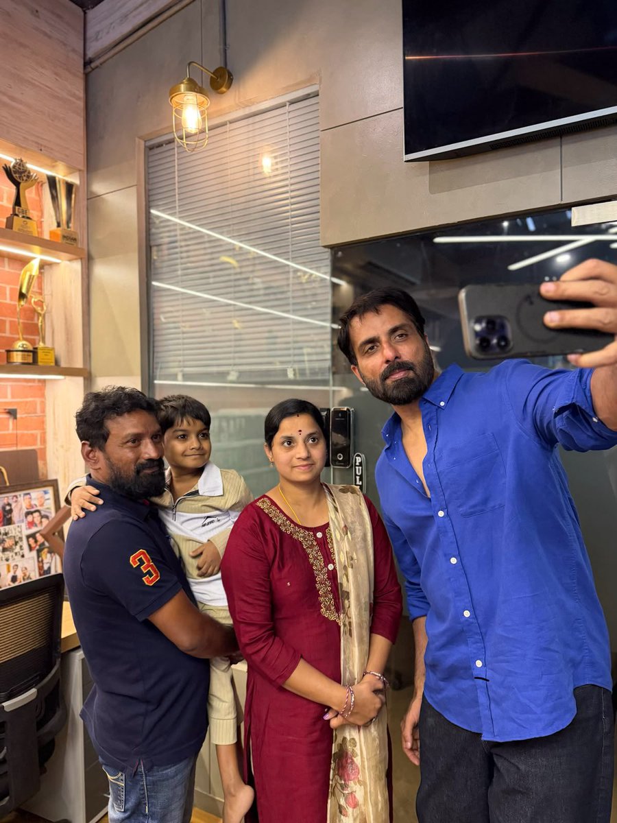 SonuSood's tweet photo. Little Niranjan came all the way from Warangal with his parents to meet me. Battling a rare illness, he carried a smile that could light up any room. It was his wish to meet me, but I feel blessed that our paths crossed.
Today, we've lost this brave little soul. My heartfelt prayers are with his family during this unimaginable loss.
Rest in peace, my little friend. Your smile will stay with me forever. Om Shanti. 🙏🤍