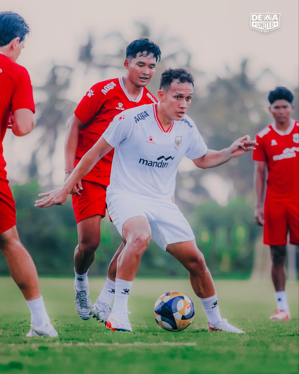 dewaunitedfc_'s tweet photo. Our two boys on national team duty! ๐ฎ๐ฉ๐คฉ
#DUBFC #BantenWarriors #BuiltForGlory https://t.co/DNAKSbiNWU