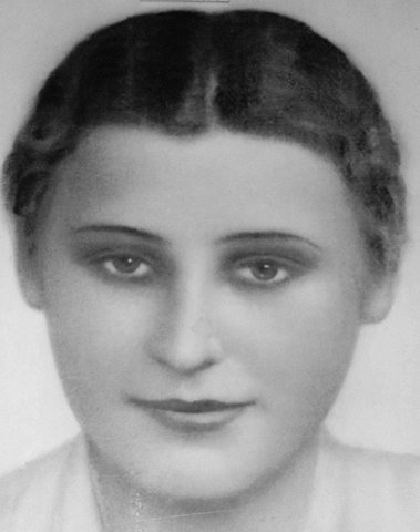 TomFromKatowice's tweet photo. My name is Grażyna Kierszniewska🇵🇱, 
a student and scout from Zamość, born on Sept. 25, 1924.
I was murdered by #Germans on July 8️⃣, 1940 at the age of 1️⃣5️⃣ only because I was a #Pole.
Please, #NeverForget me!
#WWII 
#NeverAgain 
#Genocide
#WarCrimes
#ReparationsNow 
#Nazis https://t.co/RFARnAoHfE