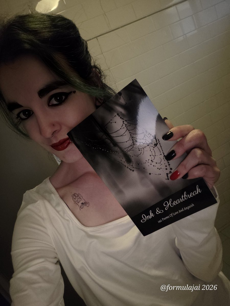 formulajai's tweet photo. GUYS MY FIRST EVER BOOK RELEASE!! 

It's a book full of poetry based on love and heartbreak, full of emotions and meaning, if you're interested please check it out, would mean a lot! ❤️‍🩹

find the book here: https://t.co/oV8pywOJ5Z https://t.co/9HyiVMNUSL