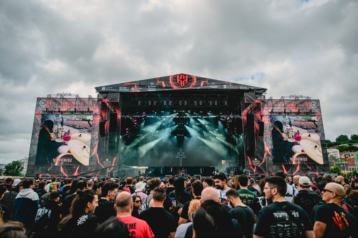 Resurrection Fest Estrella Galicia tweet media