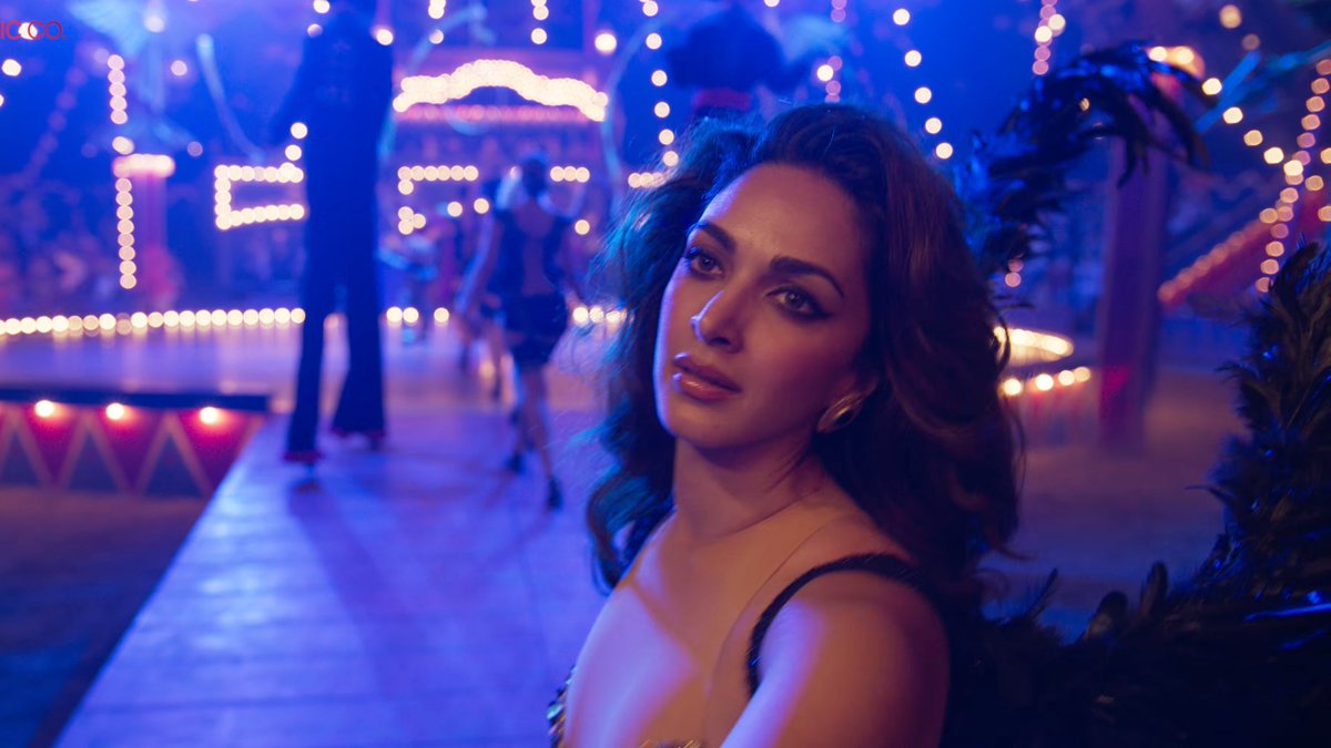 eishaanix's tweet photo. Kiara Nadia Advani will make sure you come in the theatres! #KiaraAdvani https://t.co/Jq4lj8H0Xx