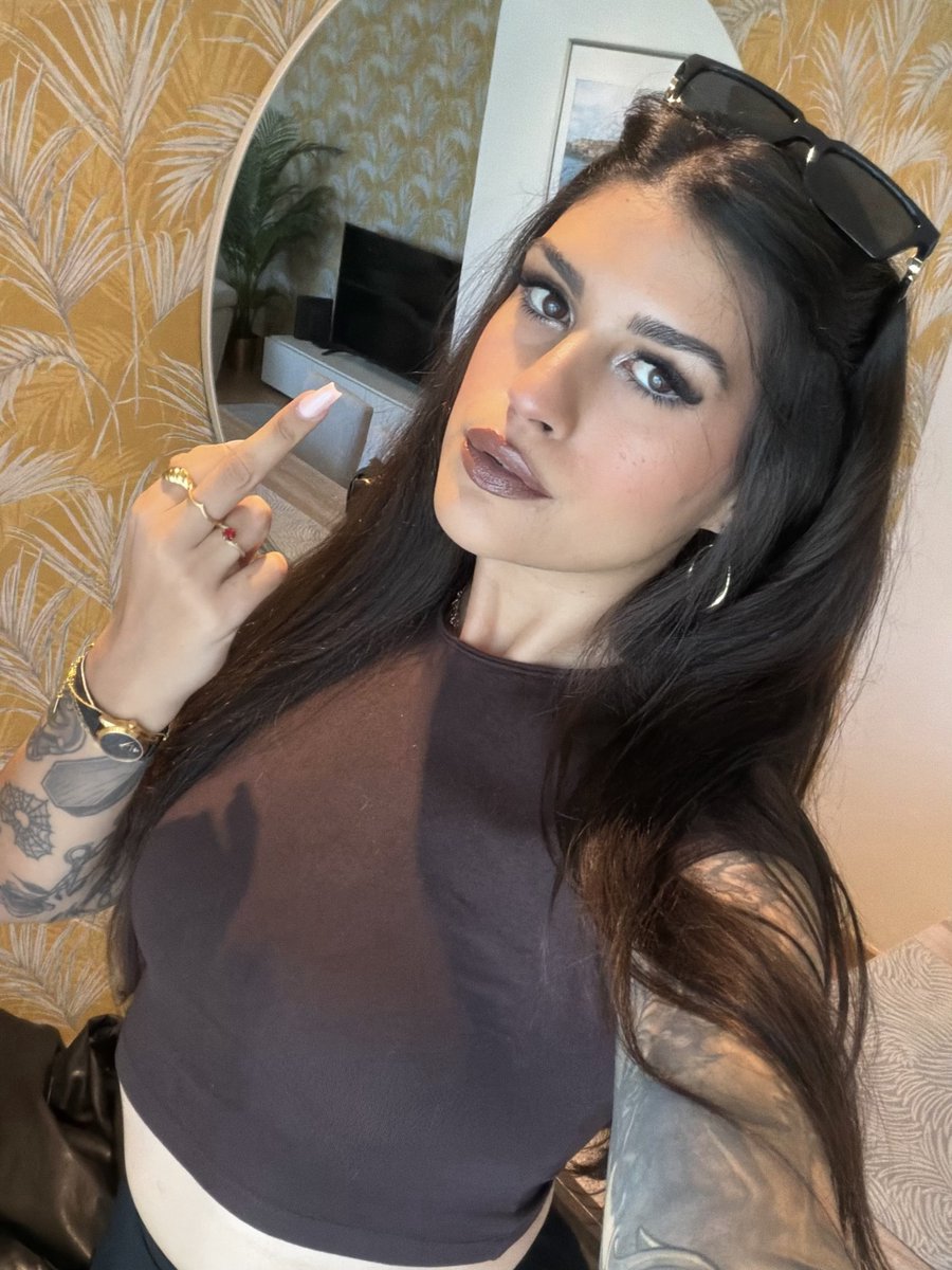 Princess Ava Stone tweet media