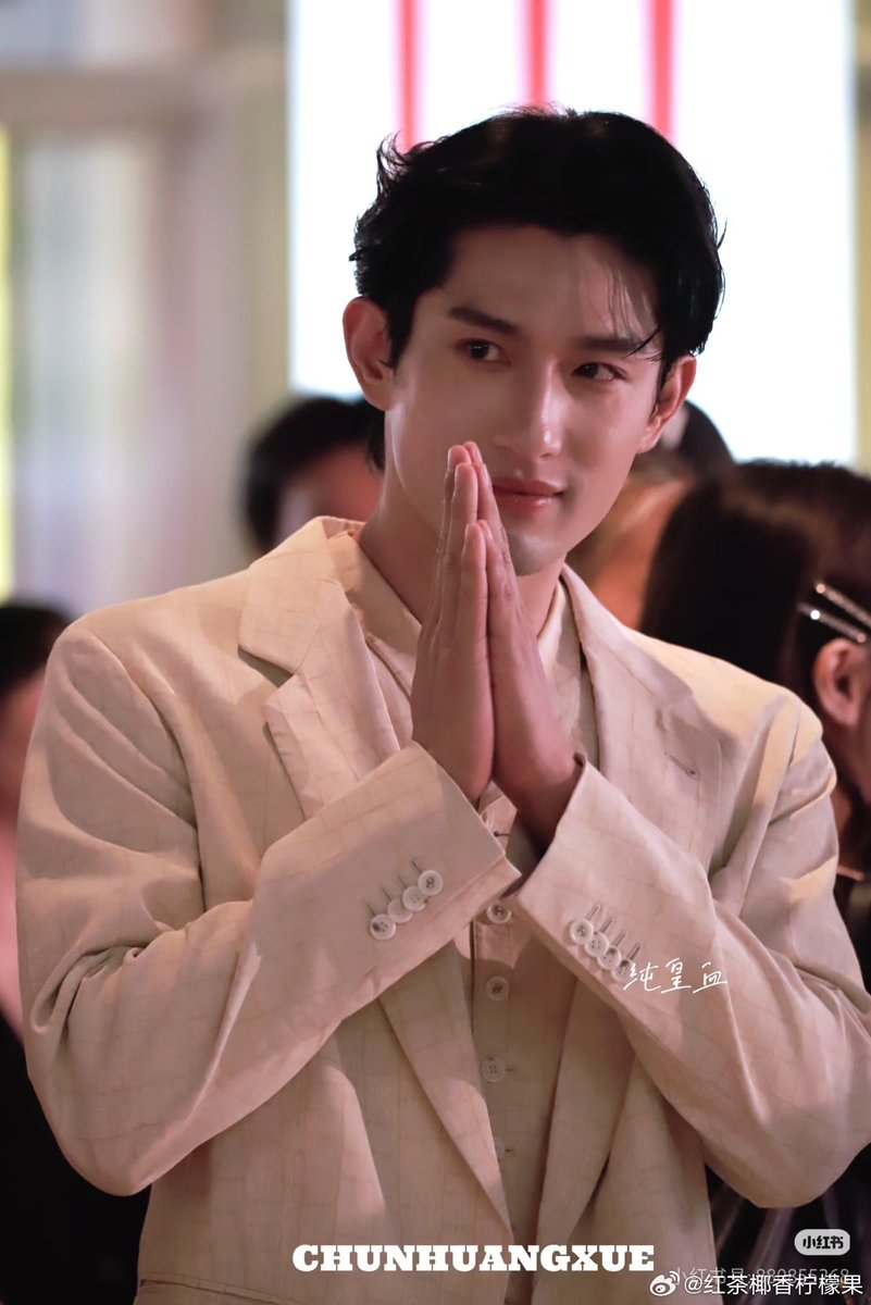 ayliobrasil's tweet photo. Belíssimo 😮‍💨 🧡 

#AydenSngXArmaniBeauty 
#AydenSng
#ArmaniBeauty https://t.co/AHePW22aza