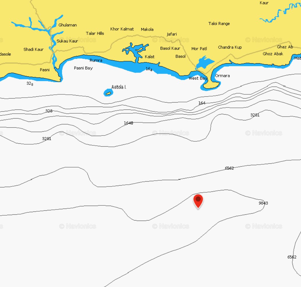 Husspro3's tweet photo. @Abdulla10903006 the sea depth of the crash area radius is also approximately 10,000 feet (the titanic is at 13,000 and we remember what happened last time they went down that deep). the FDR and CVR is likely not getting found if the wreckage isnt found soon https://t.co/LIzwYHas64
