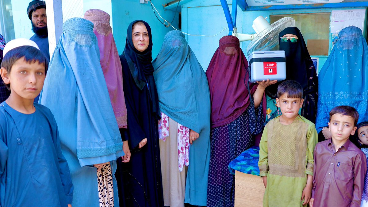 HananBalkhy's tweet photo. Meeting with @WHO and @UN field colleagues in Kandahar reinforced a critical message: Afghanistan's health system will continue to depend on sustained international support for the foreseeable future. 

Every day, health workers are delivering essential care, vaccinating children, detecting disease outbreaks and reaching communities that would otherwise have little or no access to health services. These gains are only possible because of continued donor investment. 

We need to sustain that commitment. Investing in Afghanistan's health system is not only saving lives today; it is building resilience, strengthening disease surveillance and ensuring millions of people can continue to access essential health services. 

And health threats do not stop at borders. Stronger health systems in Afghanistan help prevent outbreaks from spreading, enhance regional and global health security, and make us all safer. 

@WHOAfghanistan | @Rotary | @UNICEF | @gatesfoundation l @gavi | @CDCGlobal | @KSrelief_EN | @S_Wijesekera | @UNICEFAPRO | @UNAMA l @KSAmofaEN