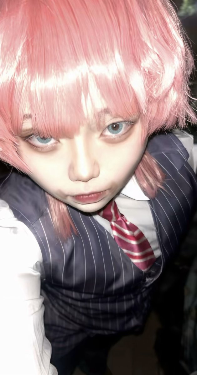 moucheeeeelike's tweet photo. tkrv/cos https://t.co/hThW3HyMgC