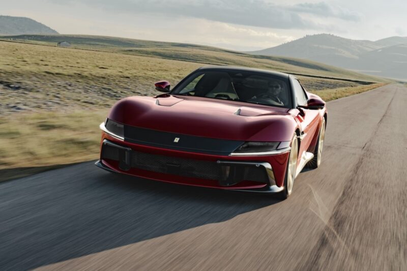 EngearTv's tweet photo. Ferrari 12Cilindri Manuale restores the ‘manual’ driving experience, limited to 1,499 units https://t.co/1ETsl2HVVW https://t.co/2DWNJChnLH