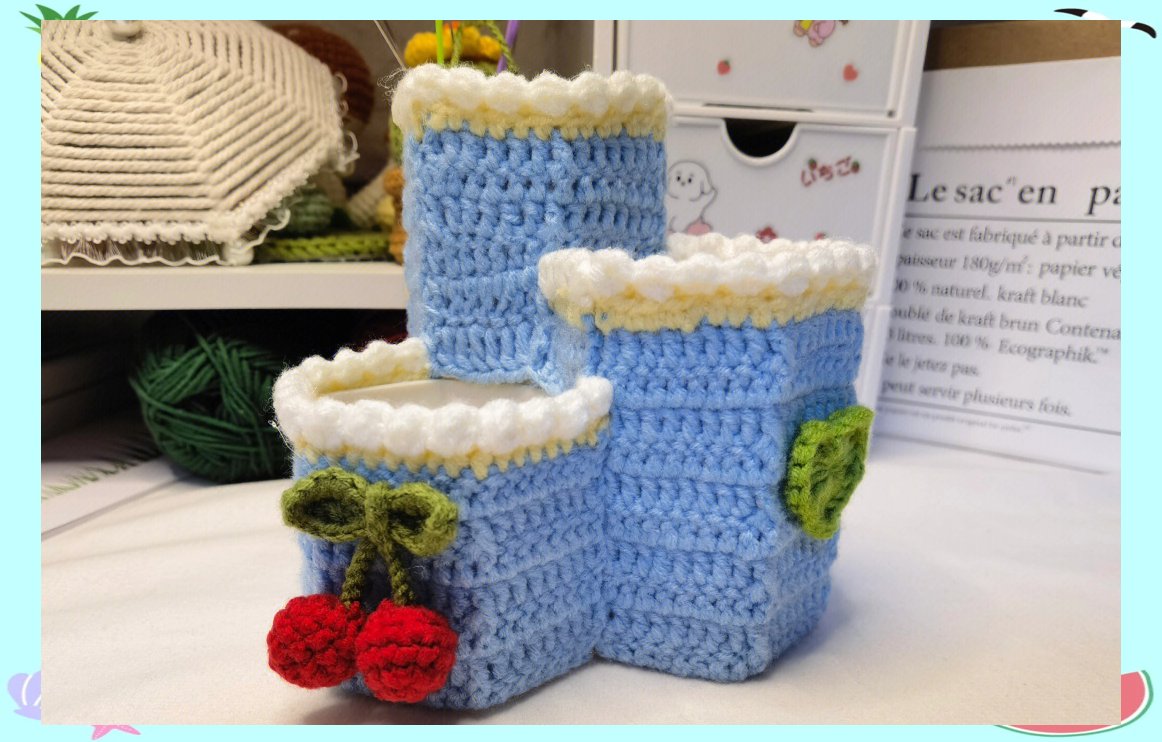 direktkontakt's tweet photo. [Turn old glass jars into cute pen holders! Just add some colorful yarn u0026 a little glue  Upcycling made easy and cozy!]， https://t.co/BgJofUakOE