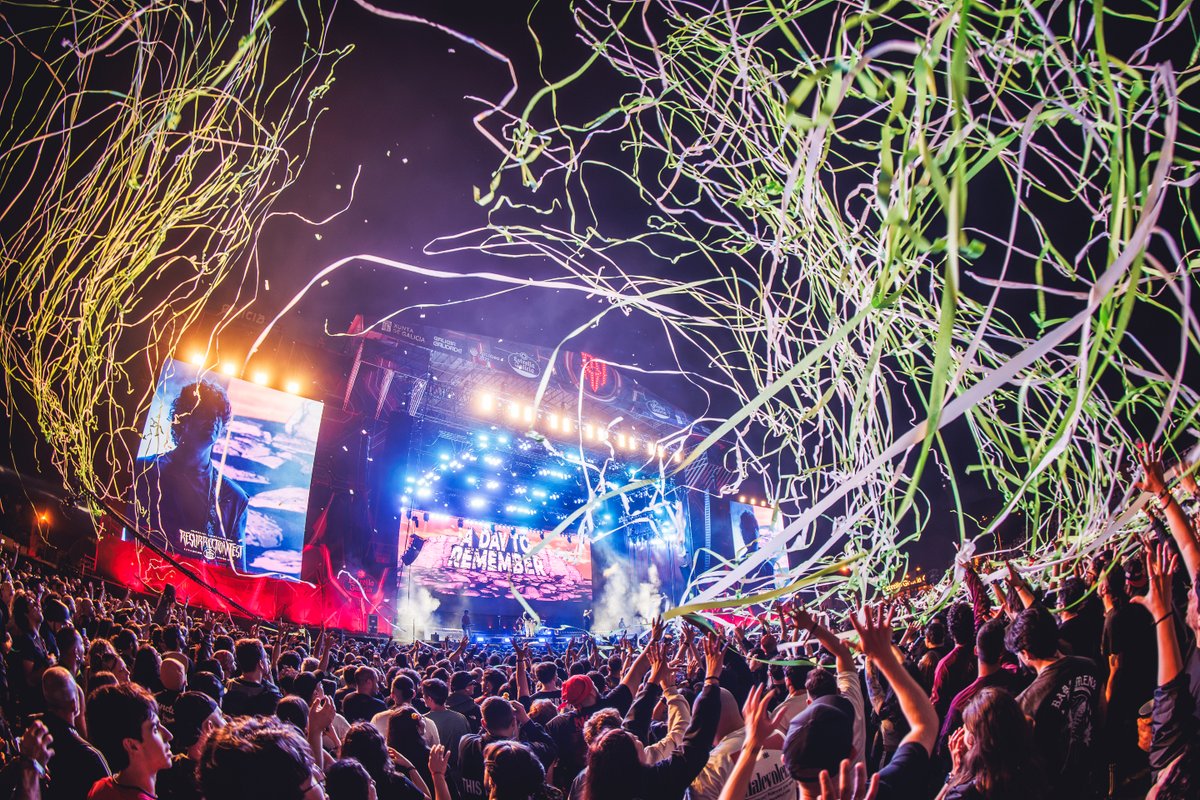 Resurrection Fest Estrella Galicia tweet media