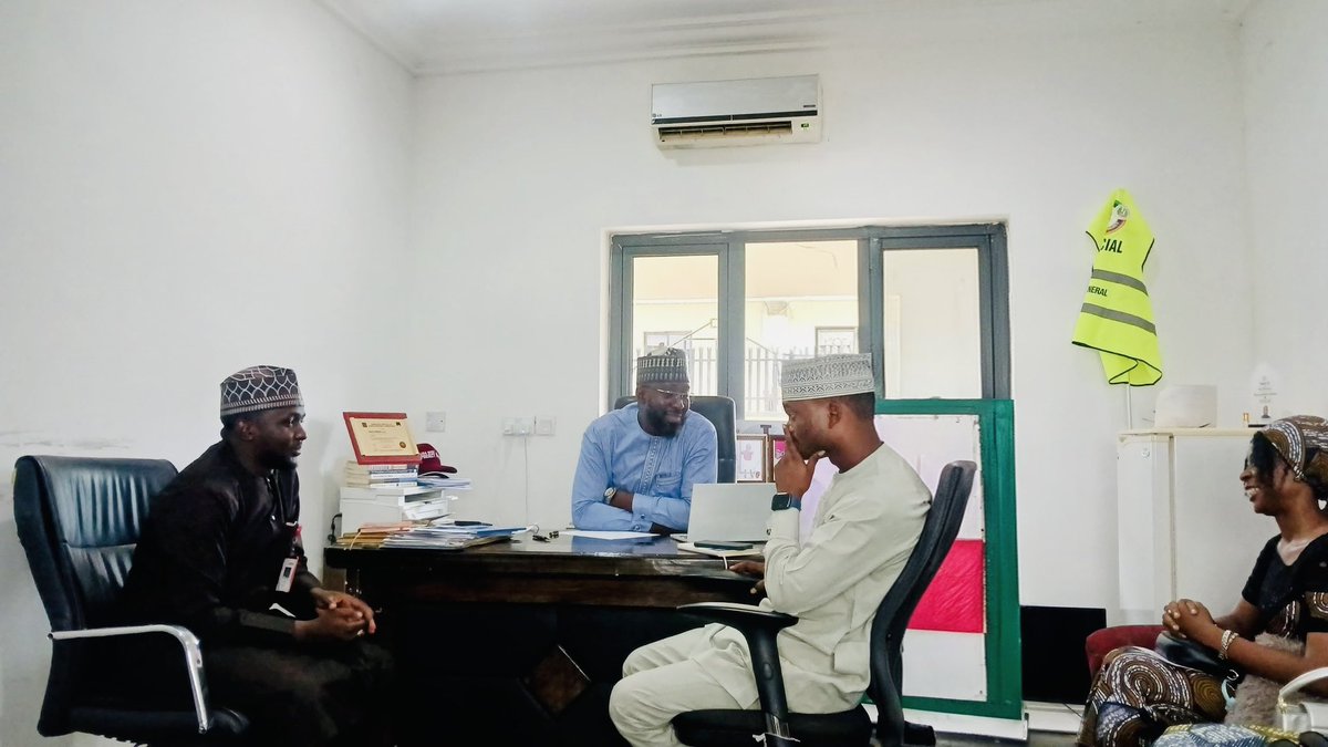Whiteimpact_ng's tweet photo. Yesterday, White Impact Development Initiative, alongside its partners, was honoured to be received by the Senior Special Assistant (SSA) on NGO Matters to the Executive Governor of Kaduna State at the Kaduna State Government House. https://t.co/PvB1Set13X