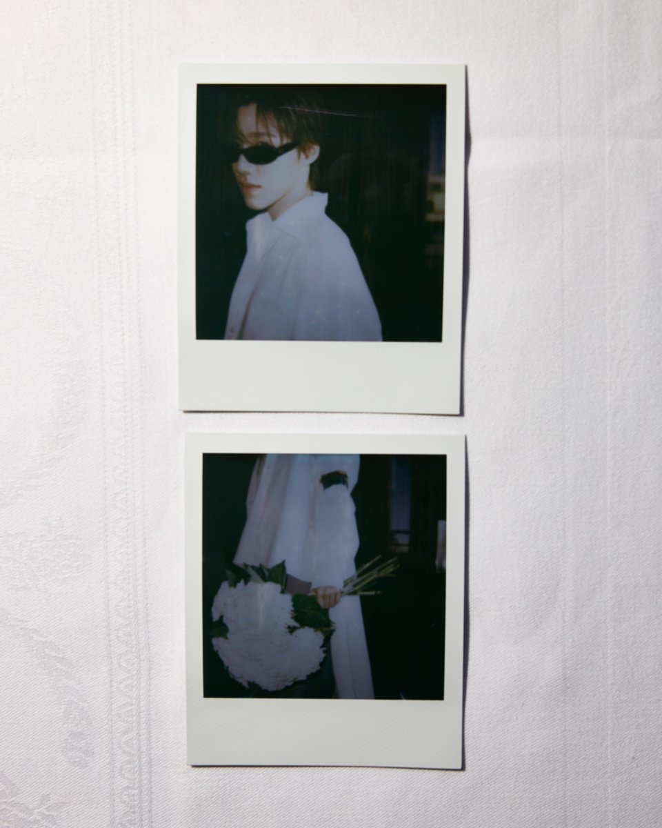 PPKrit_Ent's tweet photo. Before the Couture moment. 🤍 #Balenciaga55thCouturexPPKRIT

PP KRIT AT BALENCIAGA COUTURE55
#PPKRITEnRouteParis
#BalenciagaCouture #Balenciaga
#PPKritt

-----
พีพี กฤษฏ์ ปรากฏตัวในโททัลลุคจาก Balenciaga พร้อมแล้วสำหรับการร่วมชมแฟชันโชว์ Balenciaga คอลเล็กชันกูตูร์ครั้งที่ 55 ในลุคที่ 85 จากคอลเล็กชัน Balenciaga Spring 27 โดยสวมเสื้อเชิ้ตทรง Train และกางเกงทรงแบ็กกี้ พร้อมด้วยกำไลข้อมือ City Uptown Triple Bracelet และ City Uptown Large Snap Bracelet คอมพลีตลุคด้วยรองเท้าดาร์บี้รุ่น Blade