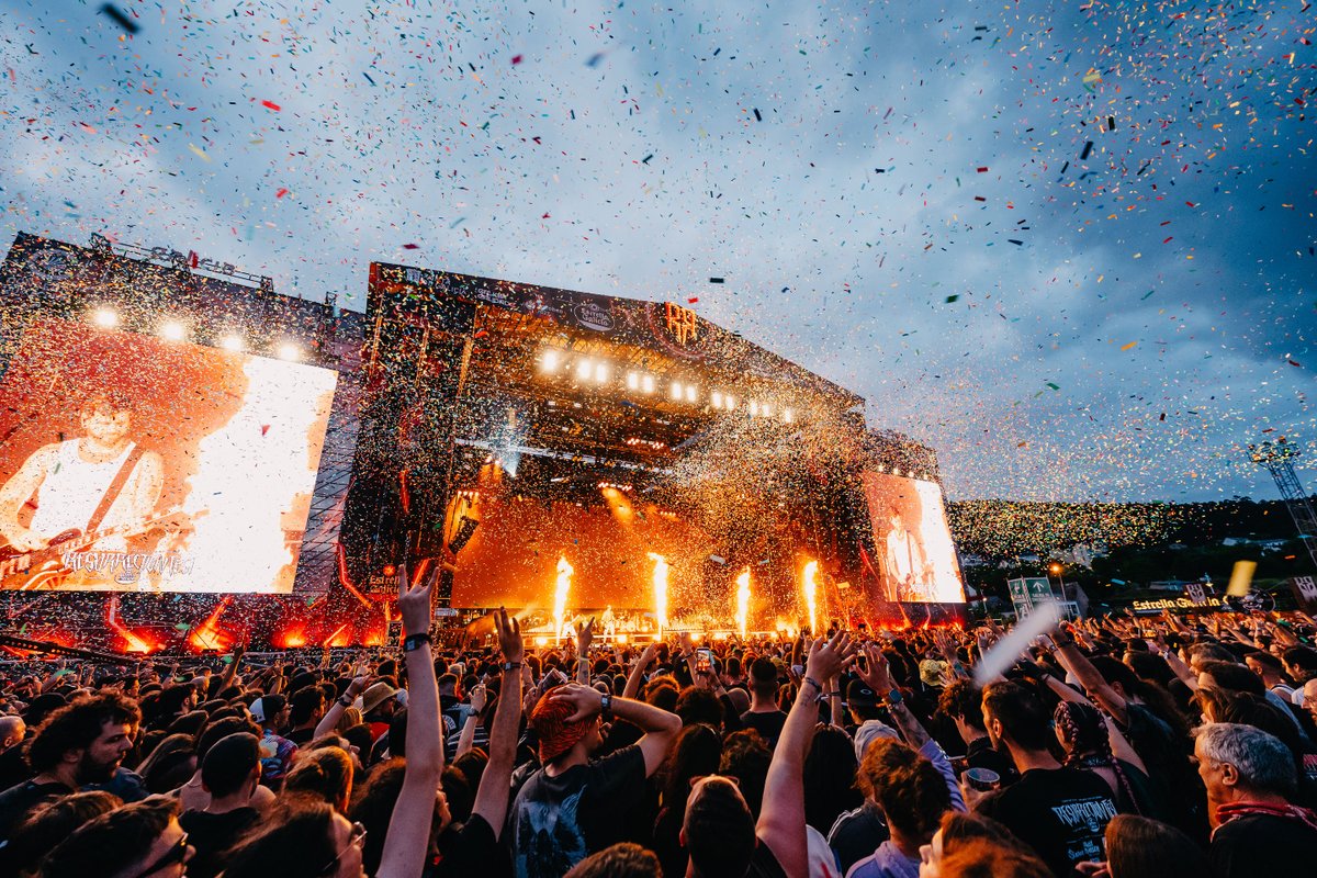 Resurrection Fest Estrella Galicia tweet media