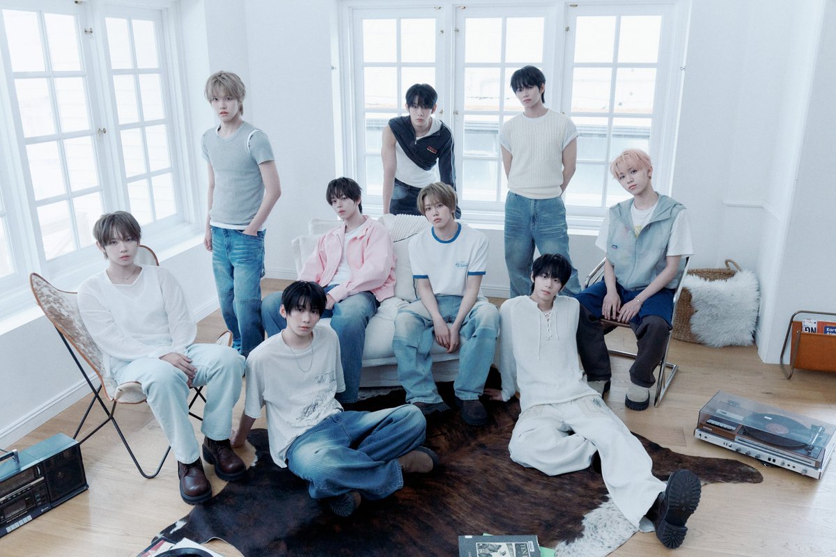 K4y34's tweet photo. 🏃🏼 YOUTUBE STREAMING THREAD🏃🏼‍♂️

RUN TO YOU OUT NOW
#AHOF_RunToYou
#AHOF2NDCOMEBACK
#AHOF3rdMiniAlbum
#AHOF  #Run_to_you  #아홉 https://t.co/H1mt8tb3RA