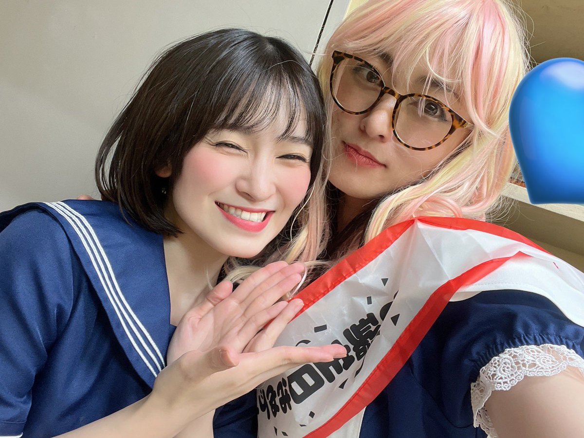 itomarino's tweet photo. 主役の方のお写真を遅ればせながら🙂‍↕️
@KaoriKawabuchi 

最果ての花  ←  →  昨日🤪

まだ熊本にいた頃に生贄姫のオーディションを受けてから、本当にお世話になっています。

出会えたことに心から感謝してます！！
かおりさんにとって良い1年になりますように🎋✨

#kk77 #川渕かおり https://t.co/vd6nXye8rW