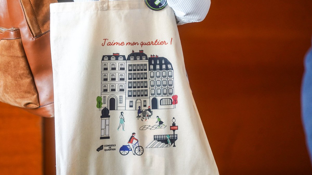 geoffroyboulard's tweet photo. Bienvenue aux nouveaux conseillers de quartier #Paris17

Avec 561 candidatures, cette nouvelle mandature démarre sous le signe de l’engagement et de la proximité

À vous de faire vivre nos quartiers, porter les idées des habitants et faire émerger des projets concrets pour le 17e https://t.co/BUtqXY5lhB