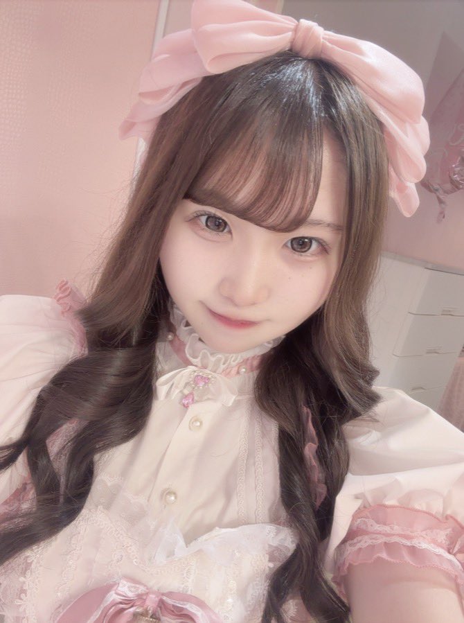 1aa_qi's tweet photo. いるよーーう久しぶりにおろしまきまき！！

 #コンカフェ #コンカフェ天神 #自撮り界隈 https://t.co/Ipq4UdFrRX