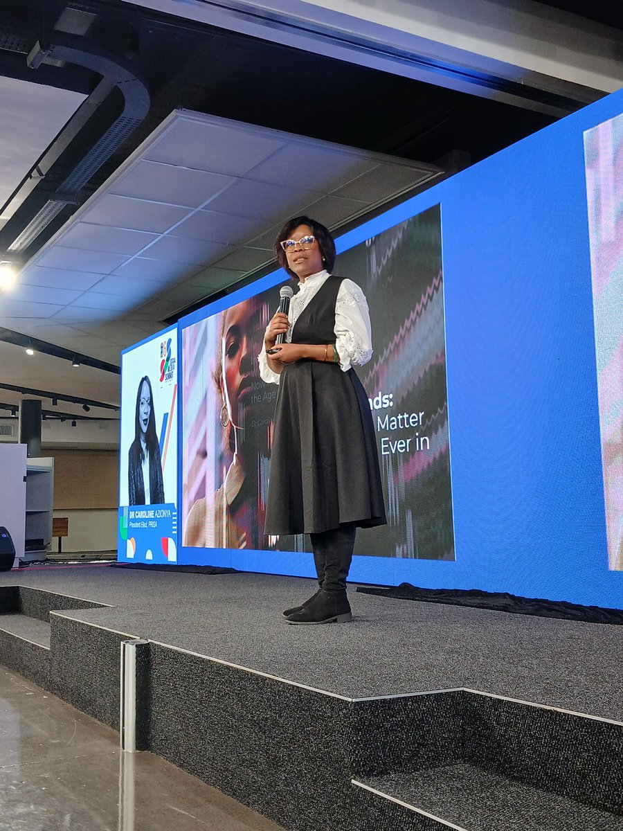 Decode_Afrika's tweet photo. The purpose of AI is not to replicate human thought, but to enhance it ~ Dr. Caroline Azionya.

#SMS4GOV 
#Decode.
#AI_HumanIntellegence https://t.co/vOgIiMhGUS