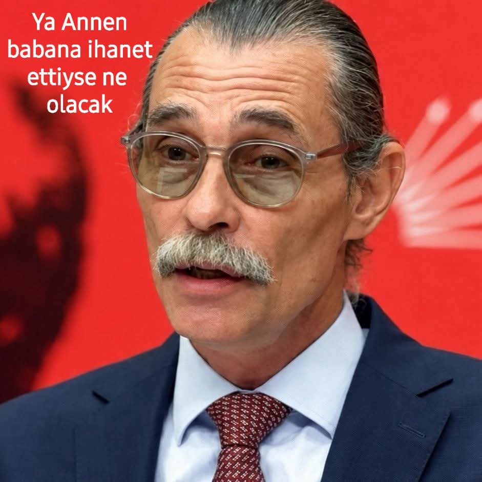basri_yalta's tweet photo. Etimesgut Belediye Başkanı Erdal Beşikçioğlu, CHP’de yaşanan ayrışmada herhangi bir tarafı desteklemediğini açıkladı:

“Bana ‘anneni mi seviyorsun, babanı mı?’ diye soruyorlar. Ben ailemi seviyorum. Kimsenin tarafında değilim.”

Yani diyor ki " BEN CUMHURİYET HALK PARTİLİYİM ." https://t.co/hhcVMRiNIe