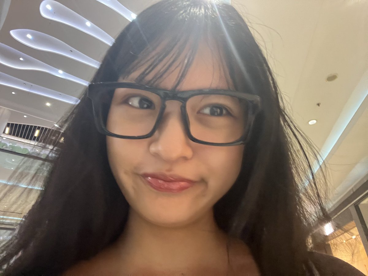 Elin_JKT48's tweet photo. https://t.co/CtabRRh3OY