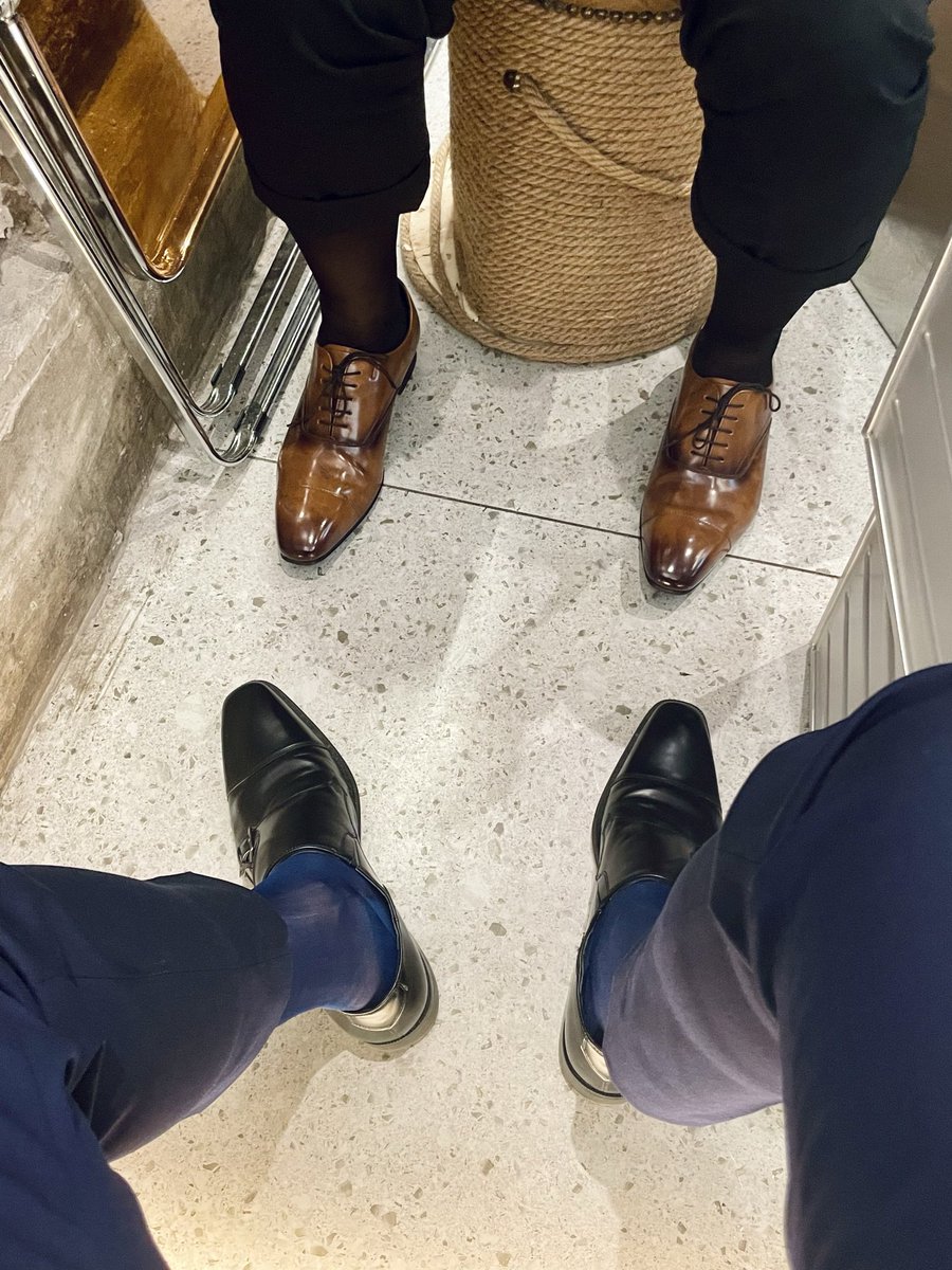 Topsuitmaster tweet media
