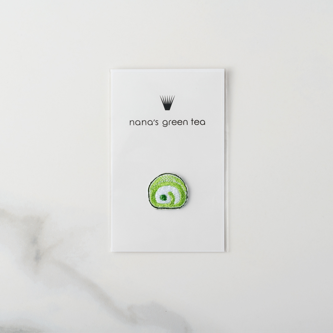nanasgreentea_j's tweet photo. 7月10日(金)～人気メニューがモチーフの
刺繡シールワッペンを販売🎊

抹茶白玉パフェなどの人気メニューが刺繡シールワッペンに✨
一部店舗および公式オンラインストアにて販売いたします！

販売店舗などの詳細は画像をタップ👉