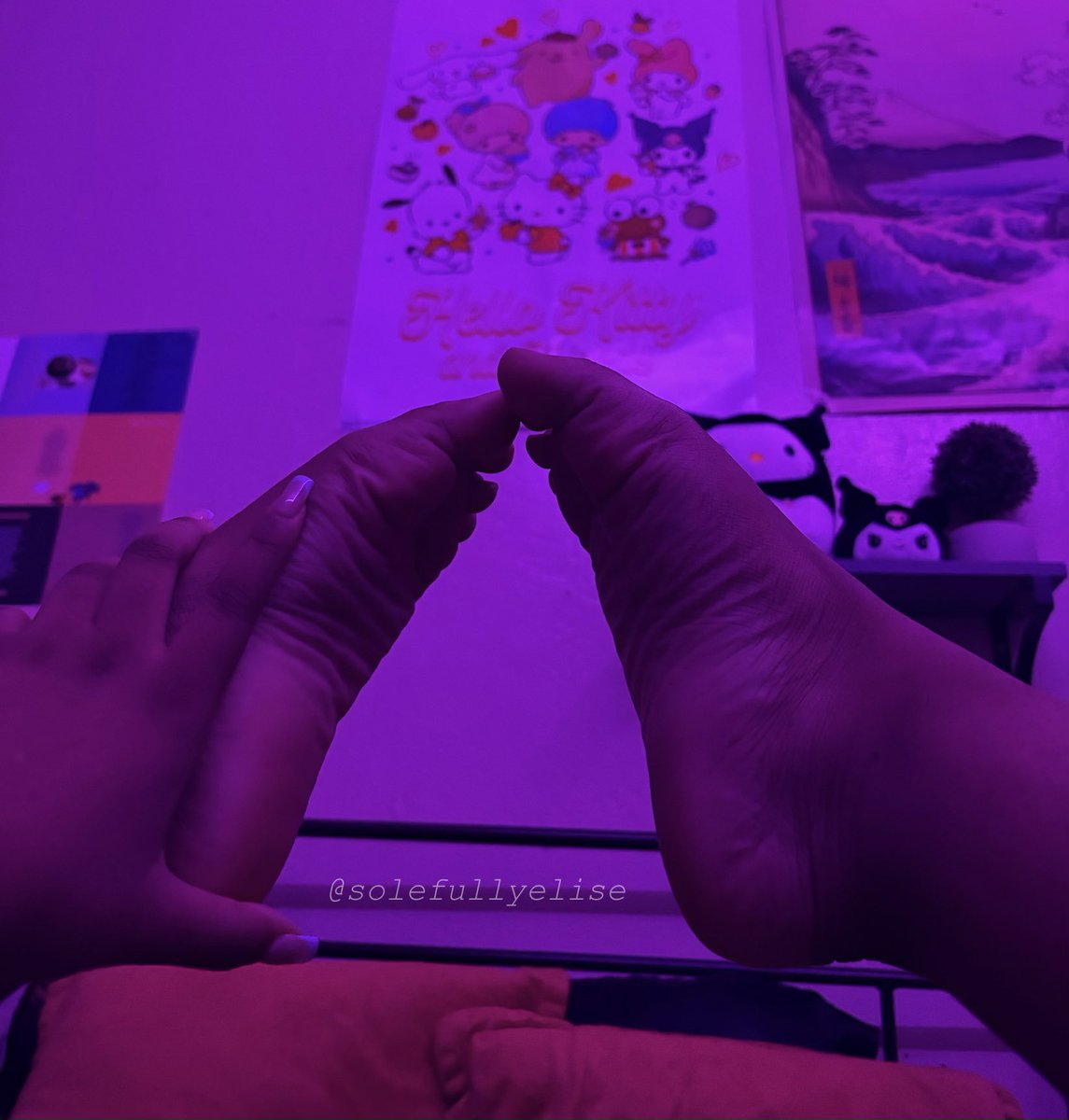 solefullyelise's tweet photo. this is your sign to spoil me 

#feetandfindom #feetpics https://t.co/SJSjoeX9gl