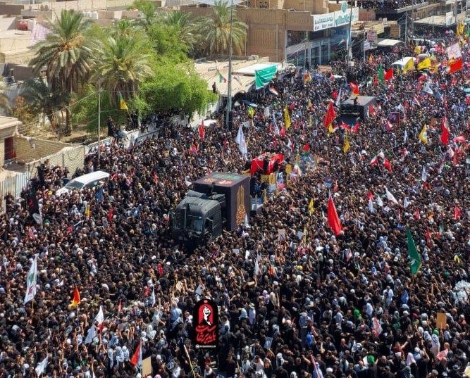 HHarwny's tweet photo. یا شهید الله .. بأَمانِ الله 
یا شهیدالله ... بأَمانِ حسین 
#پدر_امت
#باید_برخاست https://t.co/IeKU80msHU