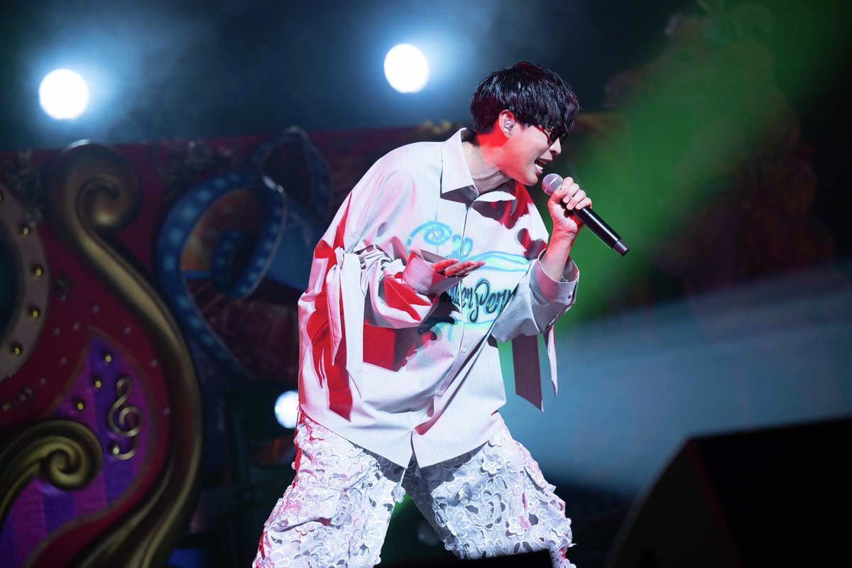 tvasahi_cs's tweet photo. 【ch1】10(金)よる7時～
 
#オーイシマサヨシ×#鈴木愛理 の
#でしょフェス!!2026「完全版」
 
放送まであと2日❣️
見どころは…？👀
┈┈┈┈┈┈┈┈┈┈┈┈┈
MC2人がファン投票で選ばれた
#アニソン 神曲を歌唱🔥
┈┈┈┈┈┈┈┈┈┈┈┈┈
🎵うまぴょい伝説
🎵Butter-Fly
🎵紅蓮の弓矢
🎵Snow halation
🎵only my railgun
🎵創聖のアクエリオン
 
“伝説カバー”が5周年のステージで蘇る!!特別企画も見逃せない!!💫

🔎https://t.co/OtM68KOWFX
@anison_desho @Masayoshi_Oishi @airimania @airimania_staff