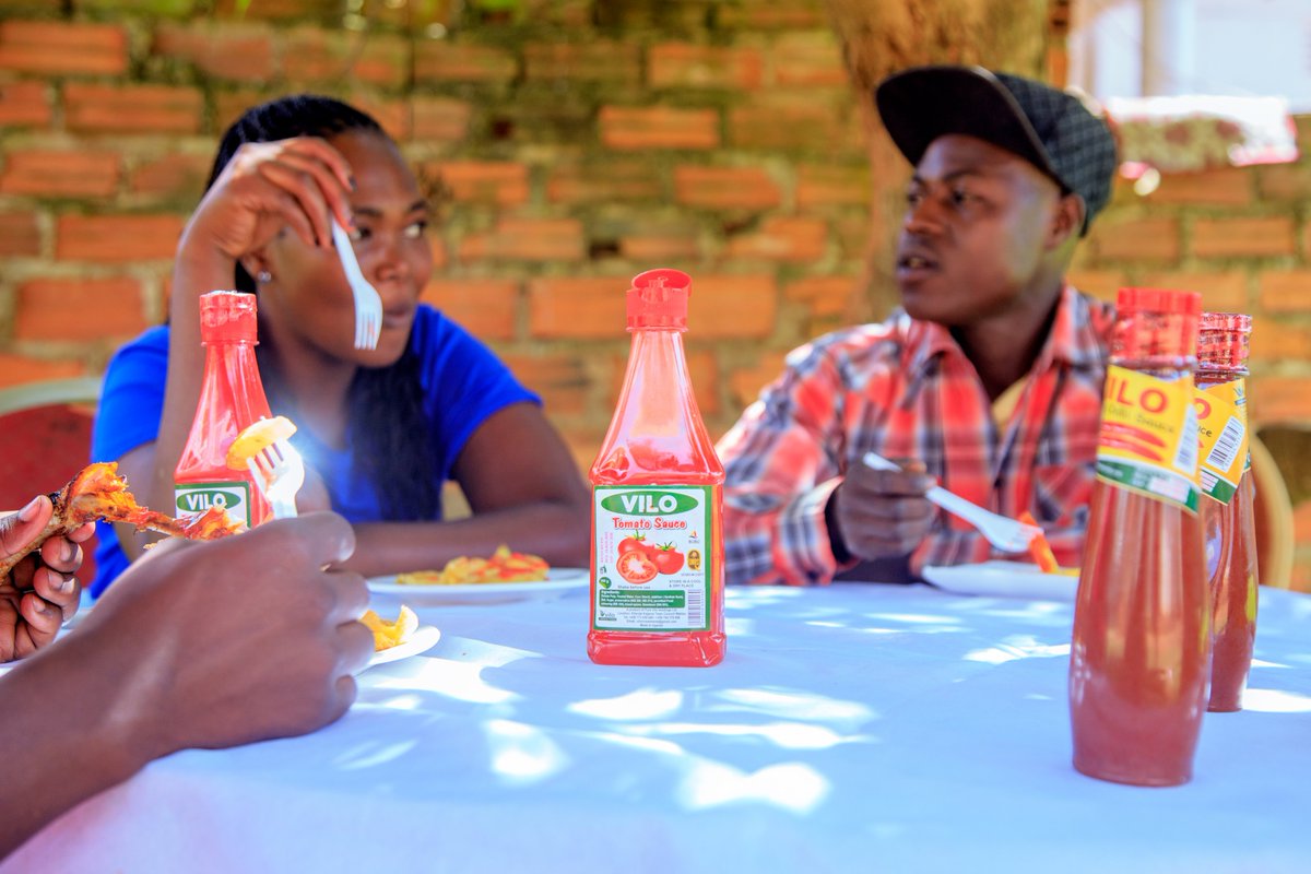 thevilofeeling's tweet photo. Perfect for shares + brand love
Your grandma’s stew.
Your restaurant’s pasta.
Your Lunch chips.
It’s PURE VILO TOMATO SAUCE 🍅✨
Taste the difference. Support what’s made here
#PureViloSauce #BuyUgandan #EatLocalUG #UgandaToTheWorld #FoodAndBeverage #UgandanBrands #FlavorBomb https://t.co/kzrBULFD3n