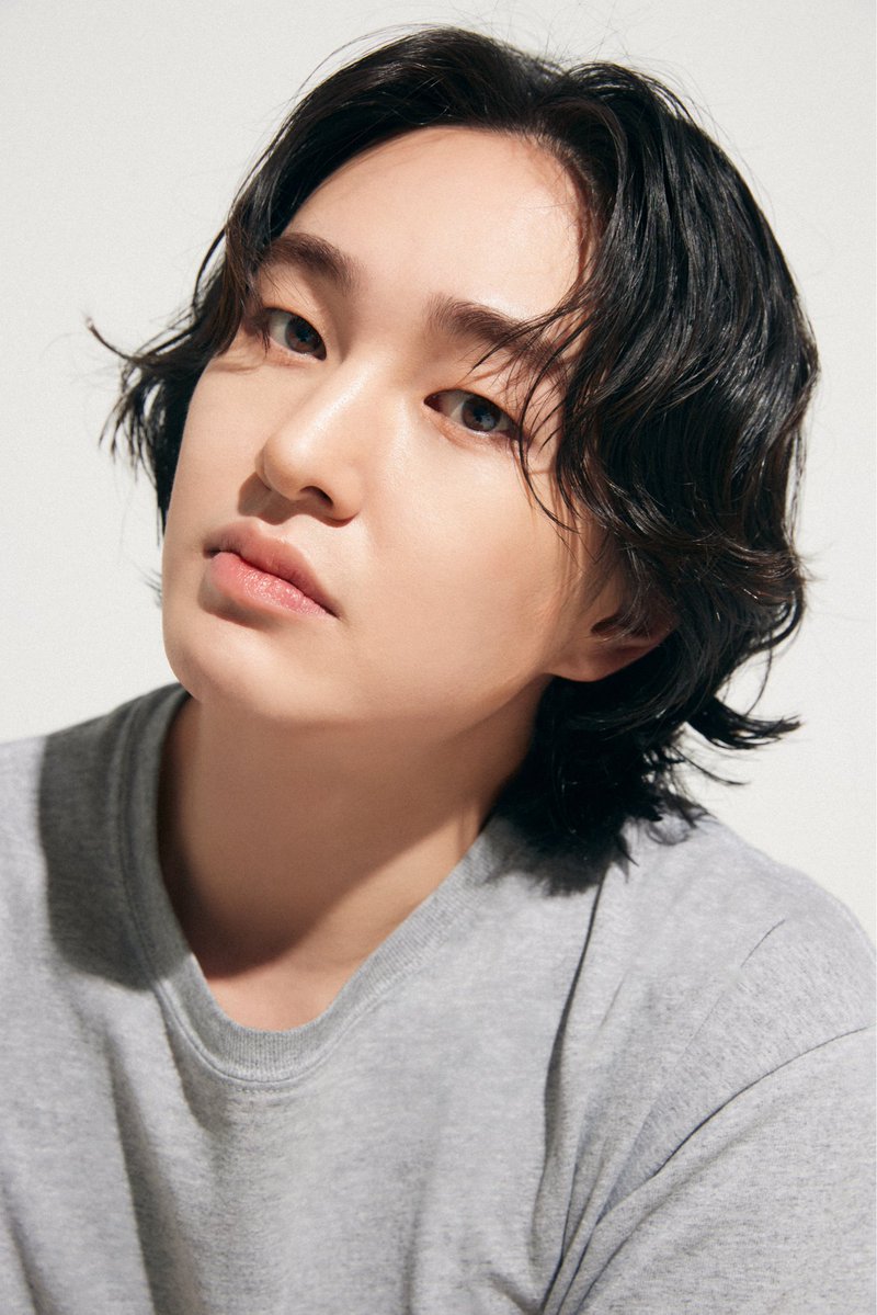 온유 #ONEW #オニュ@SHINee @ONEW_GRIFFIN