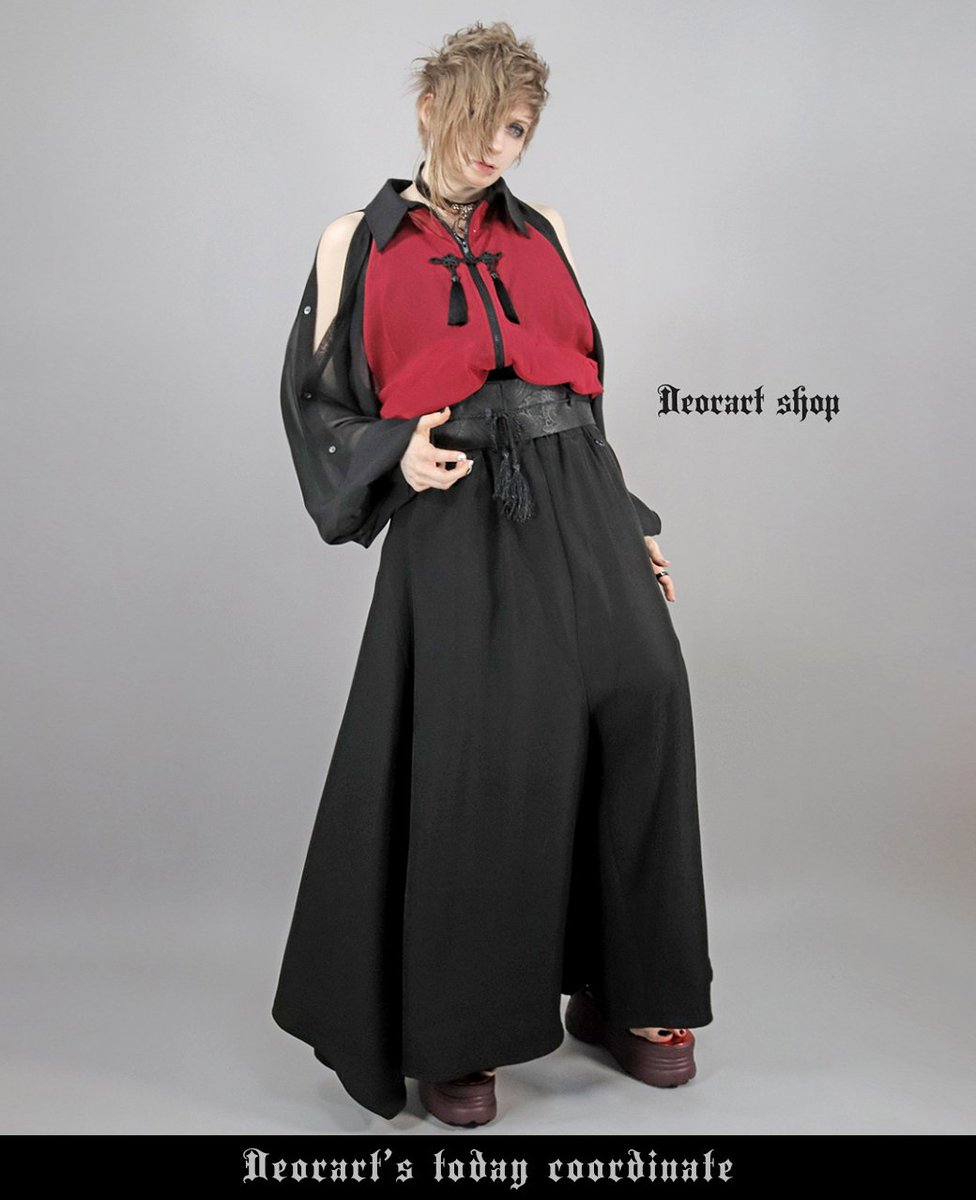 Deorart_shop's tweet photo. 【Deorart's today coordinate】       
気温や季節など、その日におすすめなコーデをご紹介    13時までのご注文は当日発送いたします           

 tops https://t.co/0IUkof9l7Q   

bottom https://t.co/sDsSRlm7h9

 #Deorart https://t.co/JDf9mUXqH3