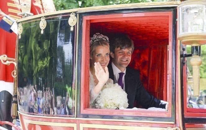 VBeaumel's tweet photo. Le samedi 8 juillet 2017 … 9 ans de mariage, Noces de Faïence.
💒 ✨ Mariage religieux de SAR le Prince héréditaire Ernst-August Junior de Hanovre et de Ekaterina Malysheva. https://t.co/tUFqdwHUcz