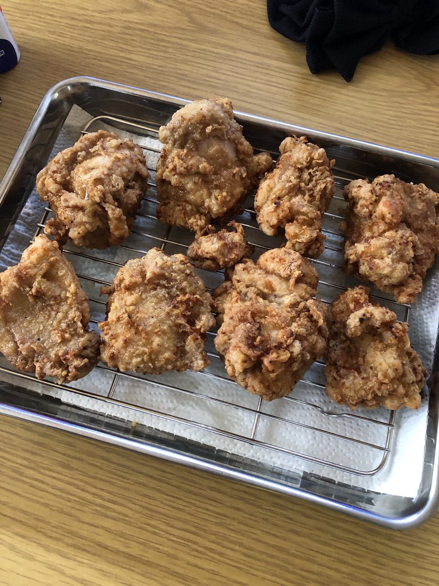 tanaka_QUT's tweet photo. 田中のフライドチキン！
タナチキ！ https://t.co/WBA9rzud7G