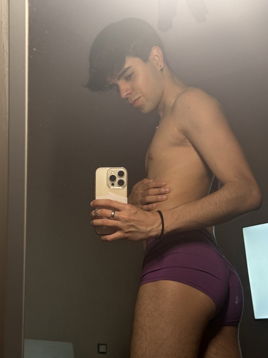 hottieve tweet picture