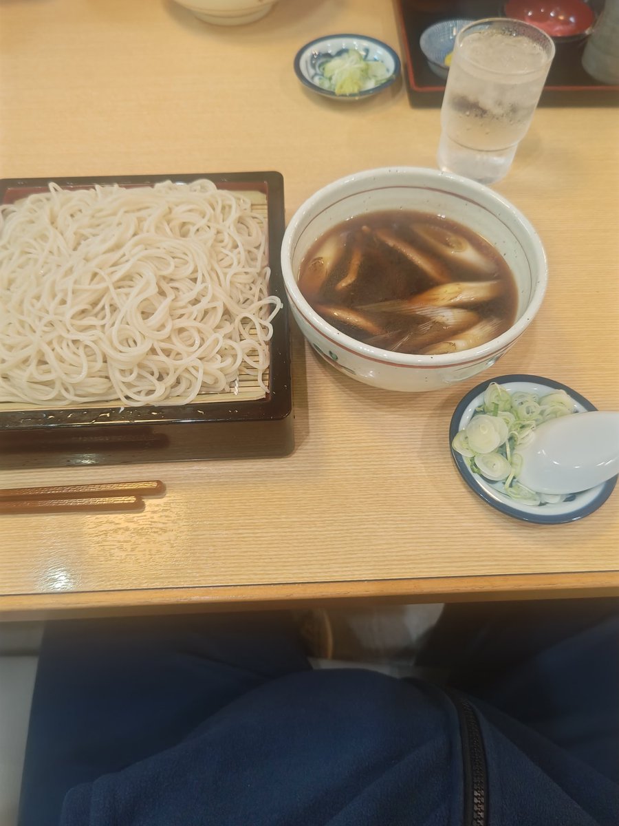 Moreidojk's tweet photo. 鴨セイロ https://t.co/5knzr8Y2Jq