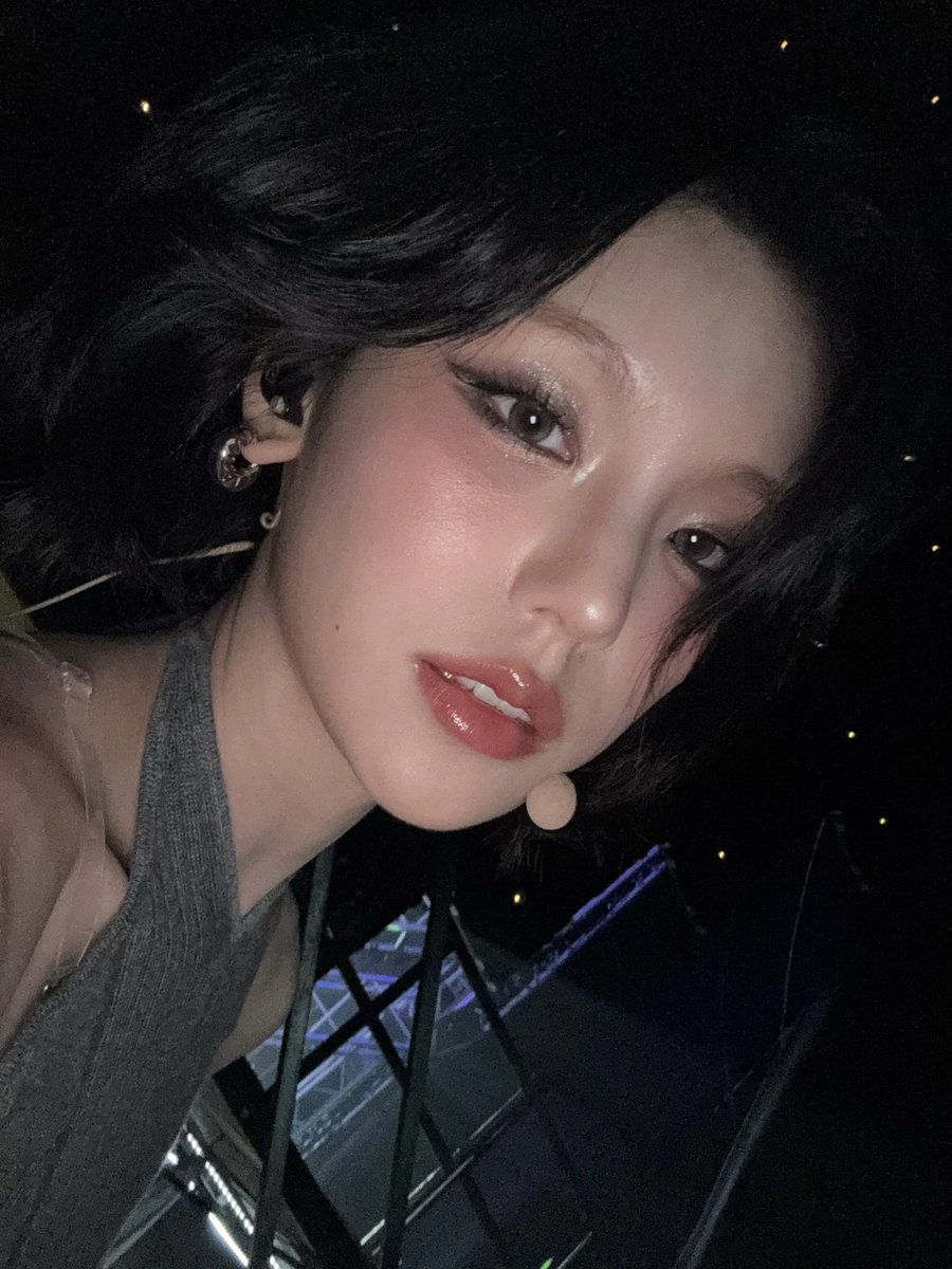 yjsdalla's tweet photo. most gorgeous dreamy eyes https://t.co/cMwVqUlf2O