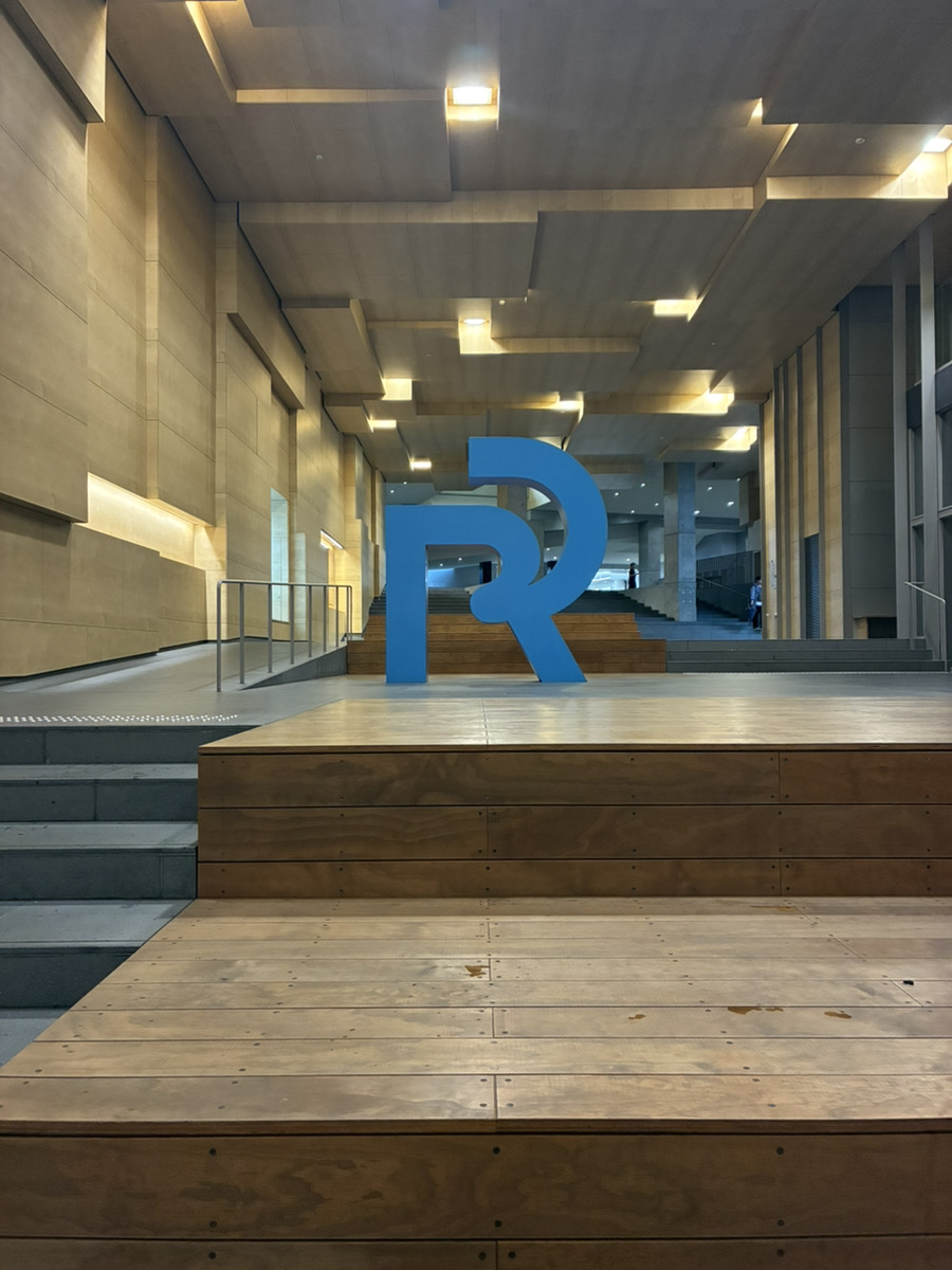 recruitoag's tweet photo. 先日は、内定者の卒業大学に訪問してきました！
学食でエネルギーをチャージした後は、キャリアセンターへ✨

内定者のご報告をしてきました！
税理士志望の学生は、ぜひご応募お待ちしております🥰

▽ご応募はこちらから▽
https://t.co/OSDT6qwjwp

#27卒 #28卒 #就活 #新卒採用 #税理士志望 #税理士法人