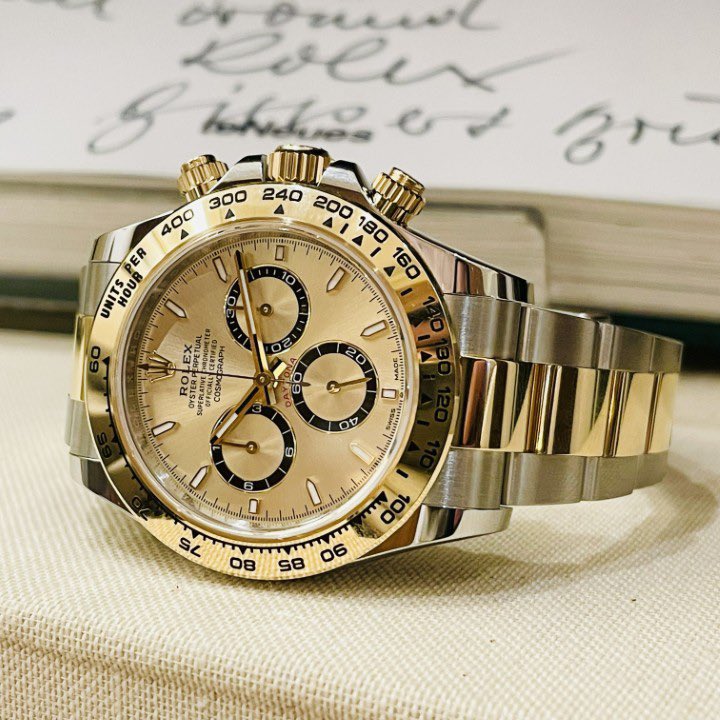 □USED WATCH □DAYTONA／Ref.126503 □ ゴールデン □ 2025年製