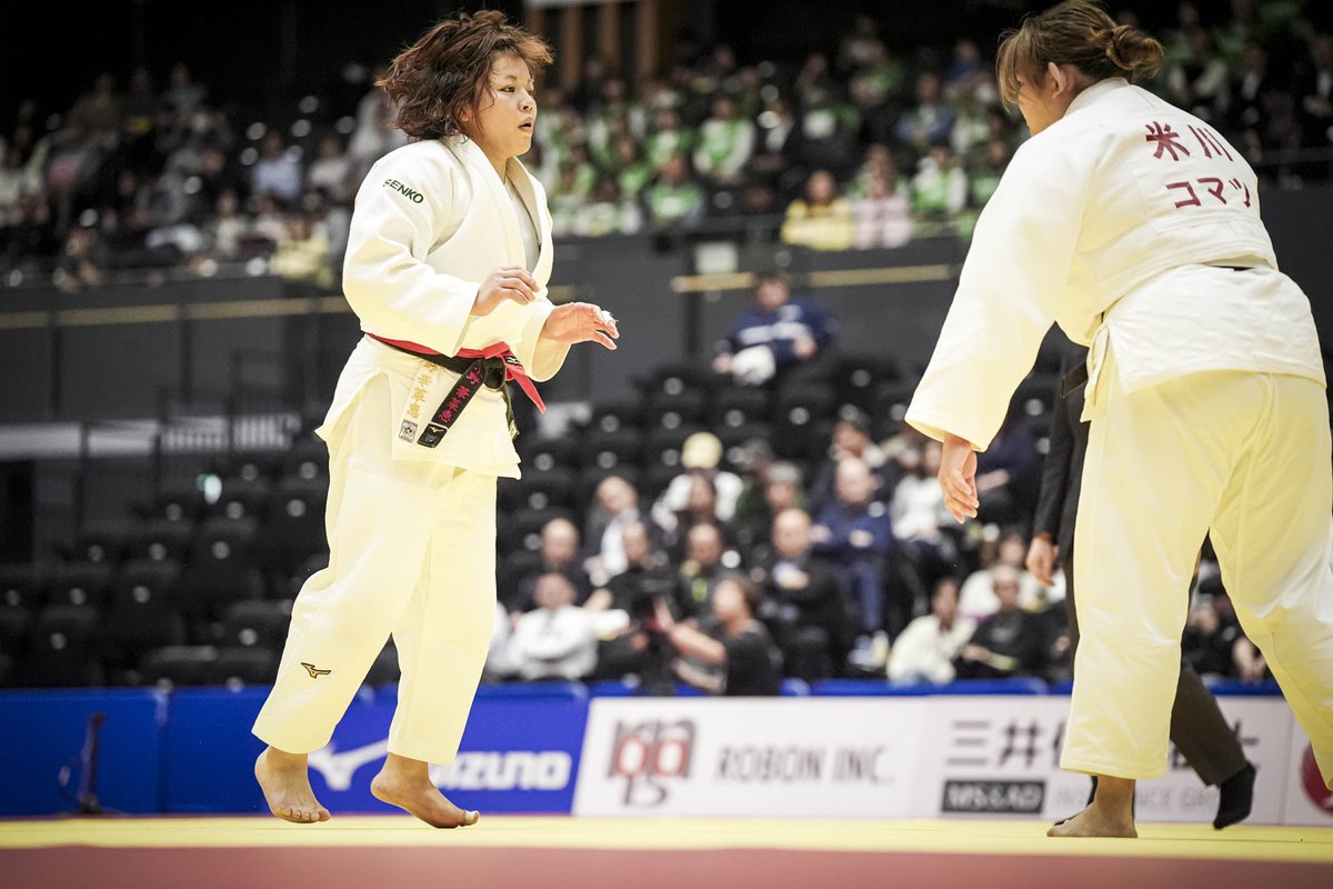 Judothrow_jpn's tweet photo. 【#第41回皇后盃全日本女子柔道選手権大会】
#小野華菜恵 (センコー)

2回戦　vs 米川明穂 (コマツ)

#Judo #柔道 #judophotography #横浜武道館

https://t.co/0qB5aglttS https://t.co/5sgVOoin0W