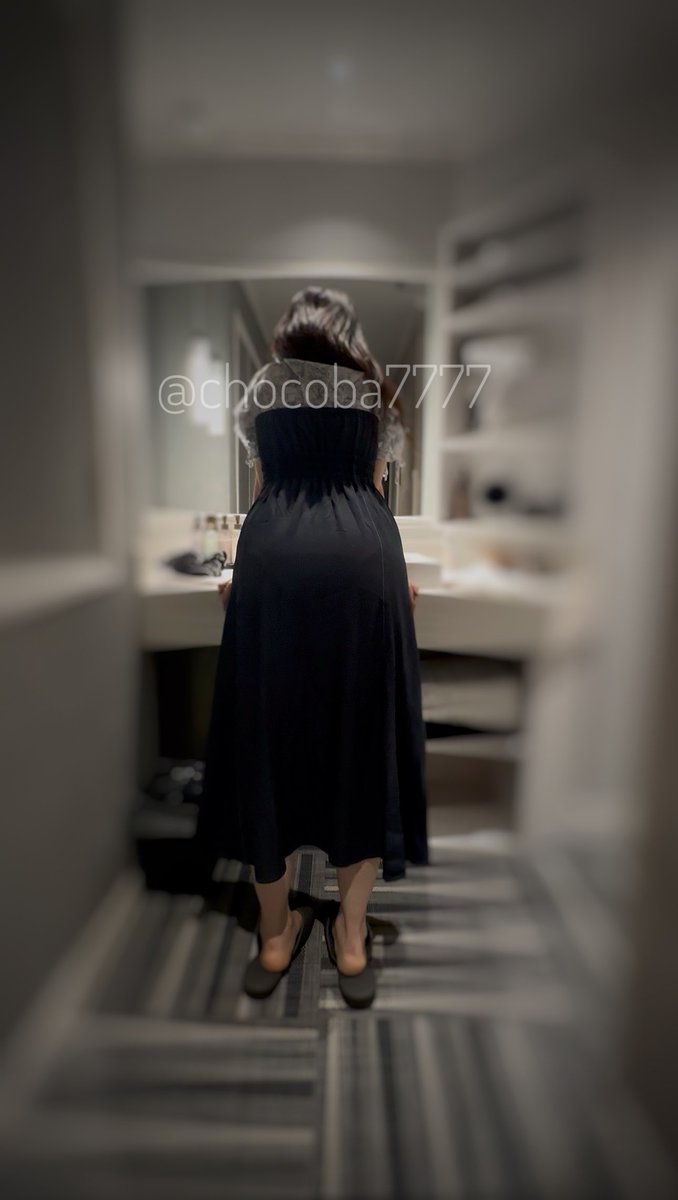 chocoba7777's tweet photo. 今日の嫁Siri🍑
四コマ尻～ズ🍑✨

おとなしめなおパンツに返ってムラムラ🤭 https://t.co/XFGz5V6nIo