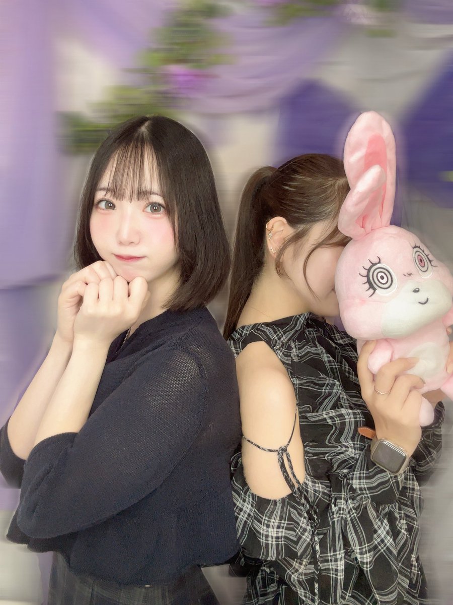 angeloom_cafe's tweet photo. 本日7/8のお給仕情報🐈🐾

営業時間18:00〜23:00
なっちゃん@nacha_angeloom 
まい　@imy_meeei 

本日急遽私服デーです👗💖
お姉さん２人でお待ちしております😽 https://t.co/3UDa0eiByR