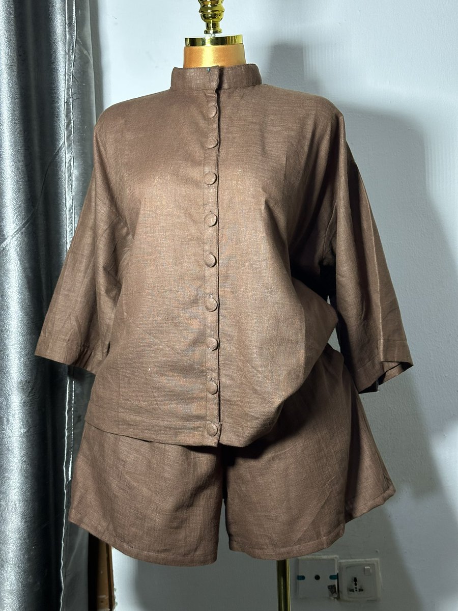 omorwunmi12's tweet photo. - Oversized shirt and short set in coffee brown,one size fits all 

🏷️ 28,000

Free delivery to anywhere in Nigeria 

Please help me repost https://t.co/mAJaYeDEjQ