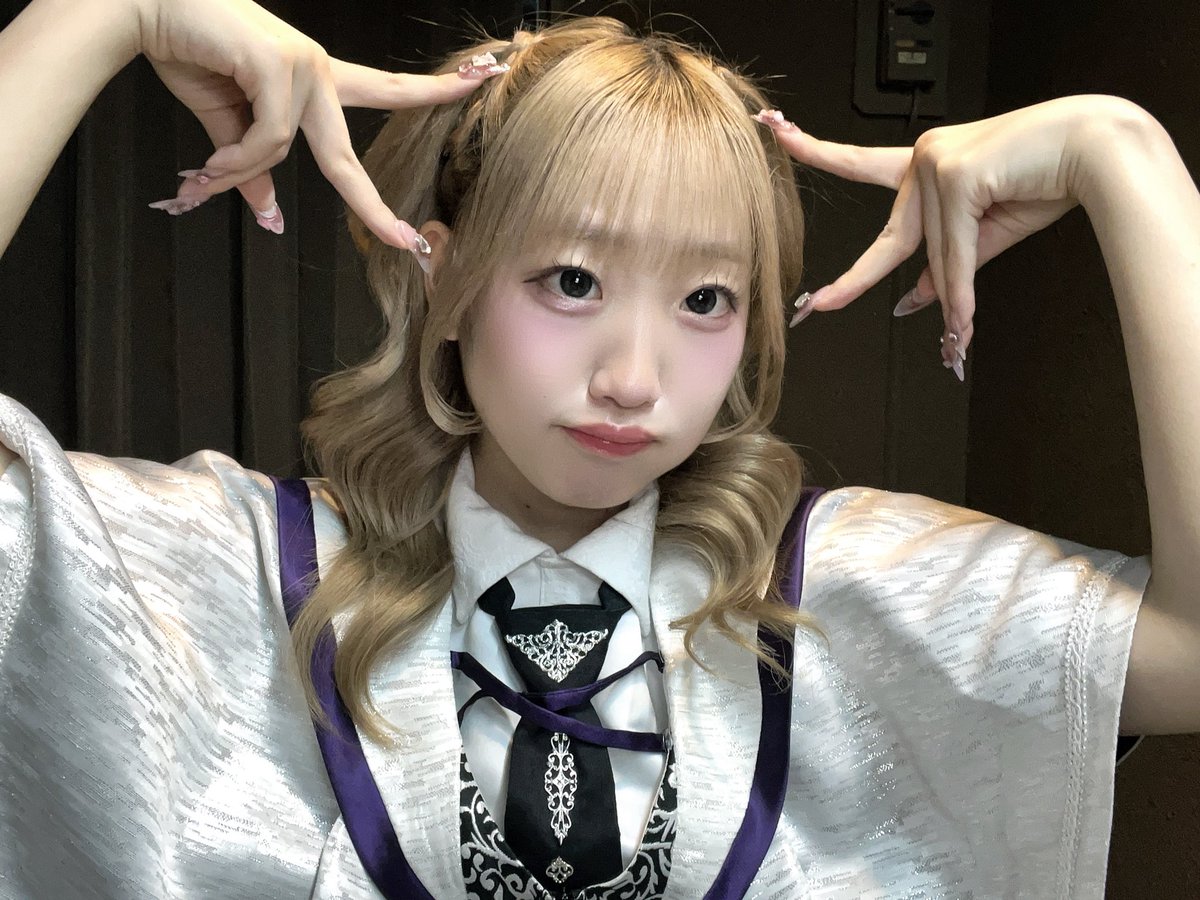 ˆ ̳◝ ·̫ ◜ ̳ˆ)ﾆｬﾝﾆｬﾝ♡
