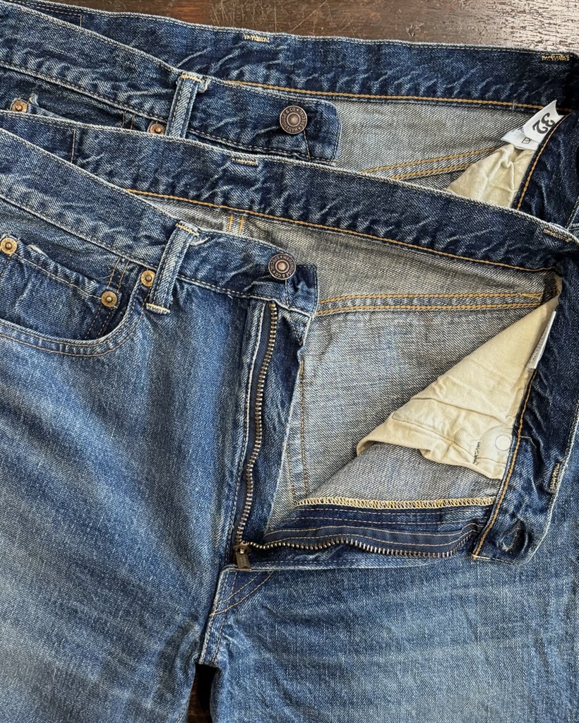 Reggieshop's tweet photo. 《本日の入荷情報》
#WAREHOUSE より、セカンドハンドシリーズの1105のUSED WASH(濃)のカラーが再入荷しました👖前回の入荷でちょうど良いサイズを買い逃した方はこの機会に!
是非、宜しくお願いします👍
▼ 当店の #ウエアハウス の商品はこちら
https://t.co/j9B0xbbfua
#reggie #japandenim https://t.co/eUMSeoODKN