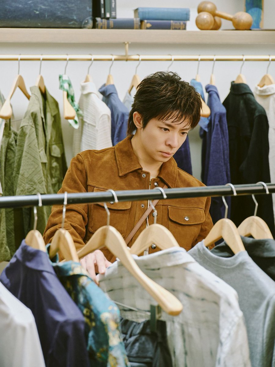 Nm_isj's tweet photo. ファンミの服選んで欲し～い🥺 https://t.co/oFijpcqKht