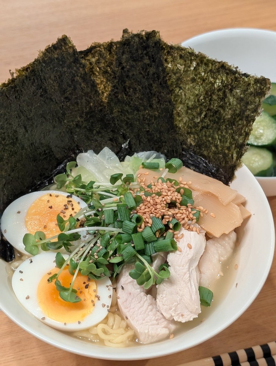iusoken's tweet photo. いつかのラーメン https://t.co/qV9nl4sx1u