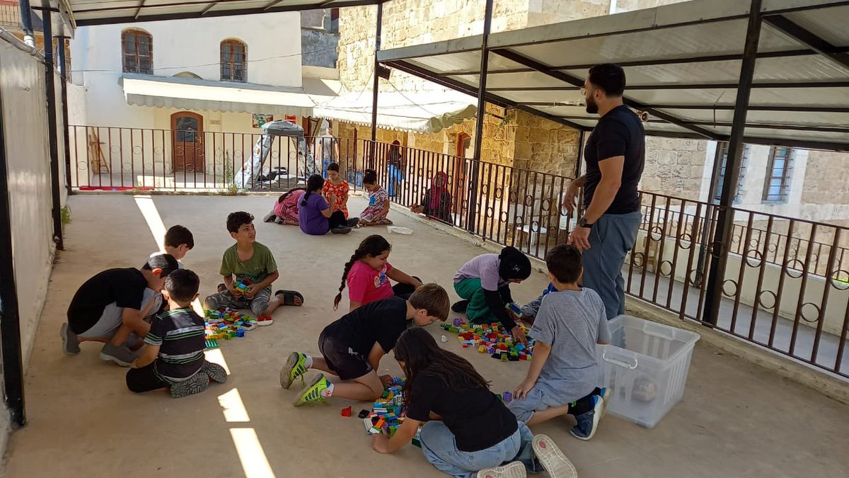 MSSCF_NGO's tweet photo. https://t.co/NgJmkX6prV 

نفذت جمعية حماية، بالتعاون مع مركز مدى المجتمعي التابع لمؤسسة معروف سعد الثقافية الاجتماعية الخيرية، نشاطاً ترفيهياً وتوعوياً في صيدا القديمة.

@himayaleb https://t.co/iXys6Uoi3Y