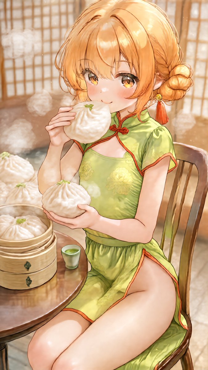 pote_bus's tweet photo. 牡丹茶楼の天真爛漫チャイナドレス #陽葵 さん(take2)

見えなければどうということはありません

✨雑学っぽい何か✨
点心の代表格「小籠包」の美しい食べ方

飲茶の定番である小籠包は、薄い皮の中にジューシーな餡とたっぷりの熱いスープが閉じ込められているのが特徴です🥟

破らずに美味しく食べるコツは、まず箸で小籠包の上の結び目をつまみ、そっとレンゲの上に移します
そして皮の側面に少し穴を開けて中のスープを先に味わうか、または刻み生姜と黒酢を添えて一口で食べるのが一般的です
中のスープが非常に熱いため、火傷に気をつけながらハフハフと食べる姿は、飲茶の席ならではの賑やかで幸せな光景を生み出します

私はお行儀が悪いかも知れませんが、小皿に移して割って冷ましてから全部美味しくいただいています
食べる直前に、醤油やお酢、ラー油や胡椒などで味付けするのがポイントです😋

レンゲや小皿の上に広がる小籠包の小さな小さな舞台、思わず次の開幕を楽しみたくなる美味しさが詰まっていますね😊

#AIart #4KUHD #中国茶の日